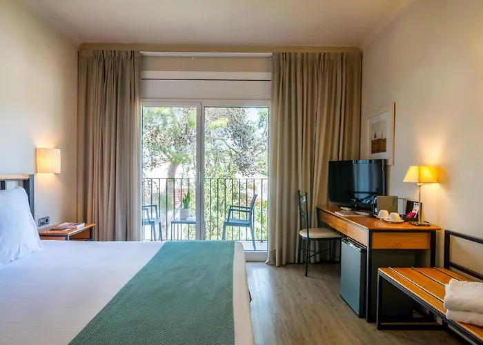 Hotel Hostalillo By Escampa 3*